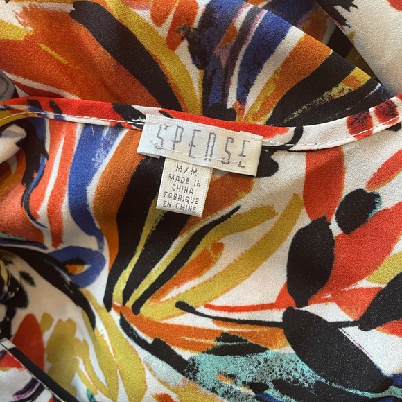 2/$20🥳 colourful Summer top - Picture 4 of 5